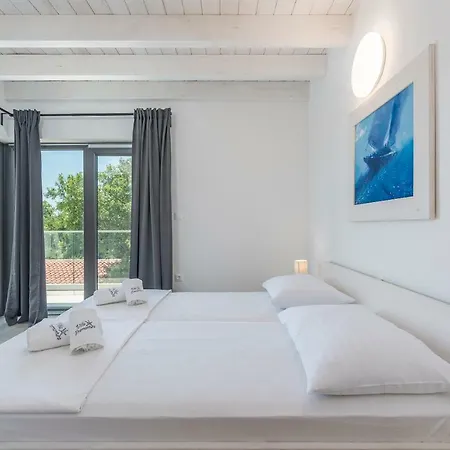 Sole Holiday Villa *