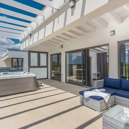 Sole Holiday Villa Medulin